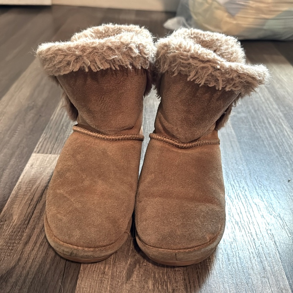 Bear paw Betsy youth girls boots size 1